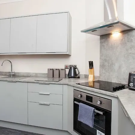 Stylish And 2 Bed -free Parking 아파트 요크